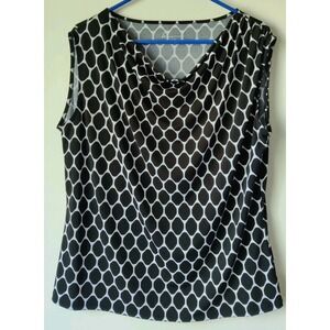 Lane Bryant Women's Sleeveless‎ Black/White Geometric Pattern Top Size 14/16